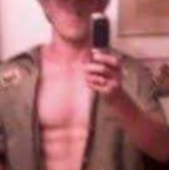 Meet your Posher, Chet - Picture 4 of 8